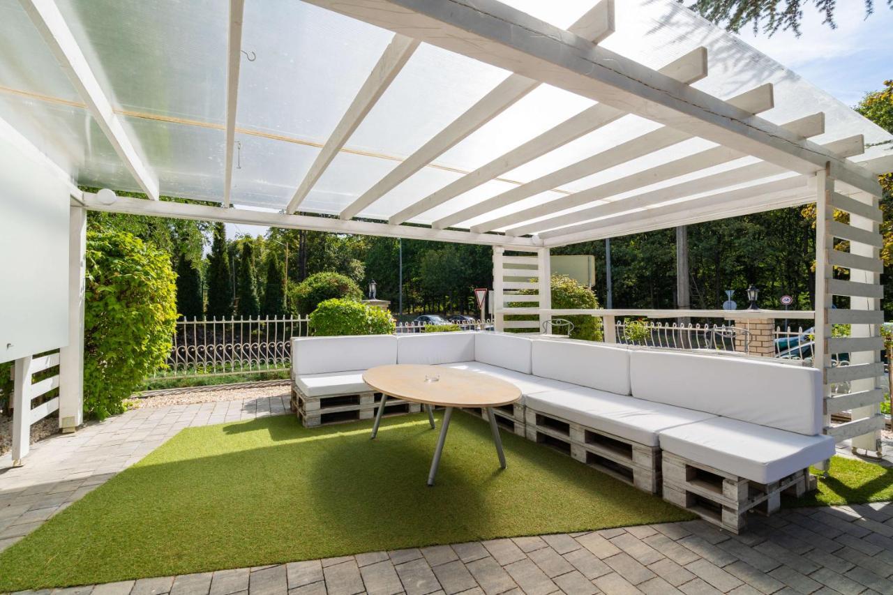 Villa Rose Garden Nyíregyháza Εξωτερικό φωτογραφία