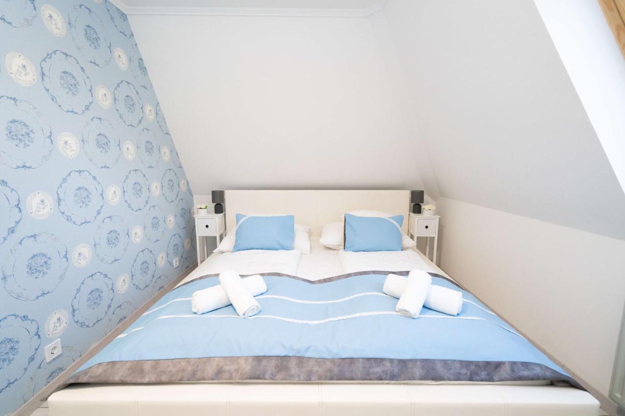Villa Rose Garden Nyíregyháza Εξωτερικό φωτογραφία