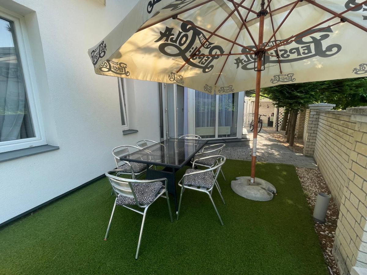 Villa Rose Garden Nyíregyháza Εξωτερικό φωτογραφία