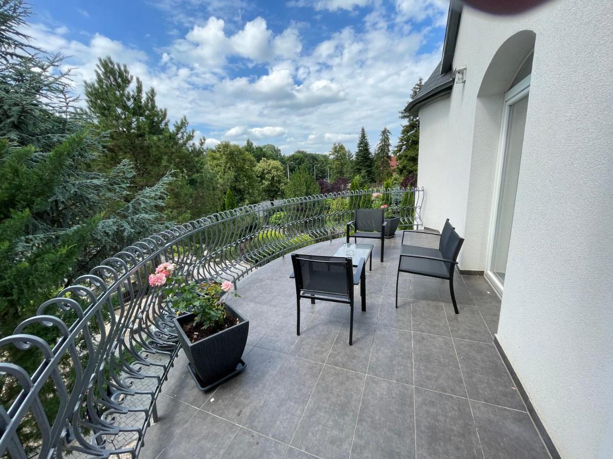 Villa Rose Garden Nyíregyháza Εξωτερικό φωτογραφία